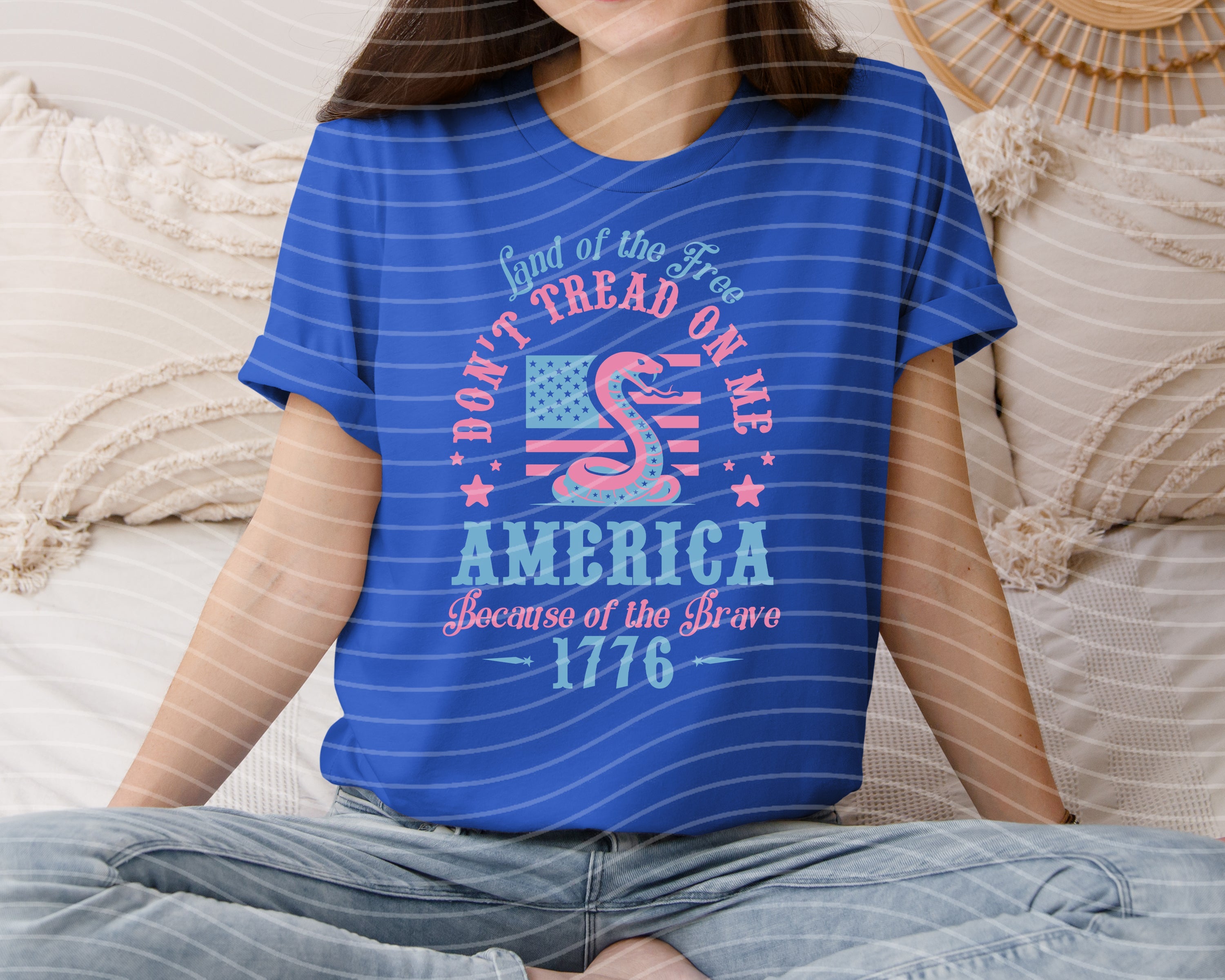 Don't Tread on Me Graphic Tee