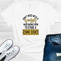 Don't Mess with a Woman Who Knows How to Stage a Crime Scene Graphic Tee