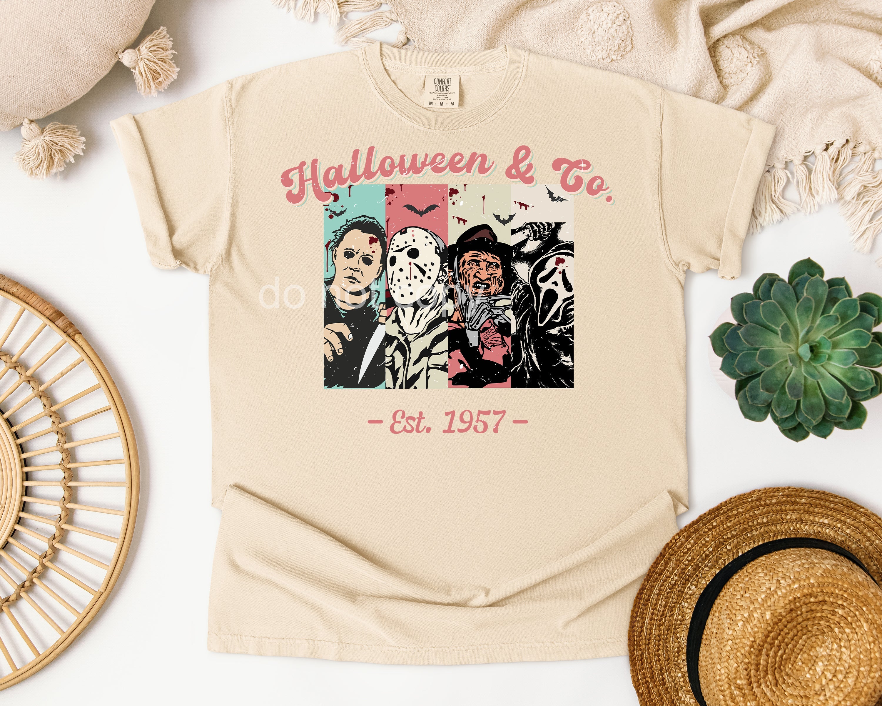 Halloween & Co Graphic Tee